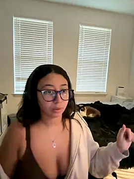 minha baby online show from November 2025 02:08:01 PM