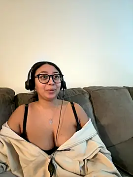 minha baby online show from December 2025 05:08:02 PM