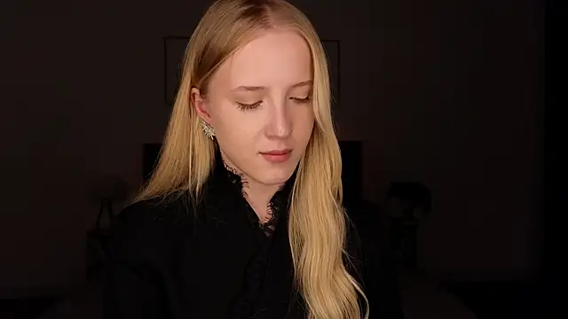 Snapshot of adele_armass chatting on July 2026 10:12:01 PM adele armass online show from July 2026 10:12:01 PM