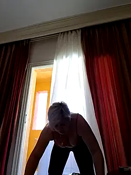 MilkySky online show from February 2026 12:38:01 PM