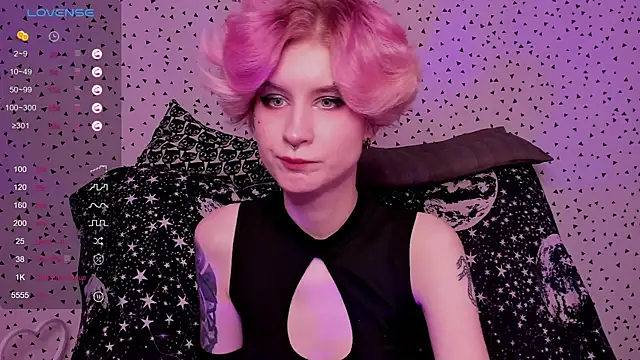 Snapshot of Angel_Julles chatting on May 2026 02:05:01 PM Angel Julles online show from May 2026 02:05:01 PM