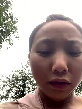 Snapshot of bi-bo123 chatting on December 2025 01:36:01 AM bi-bo123 online show from December 2025 01:36:01 AM