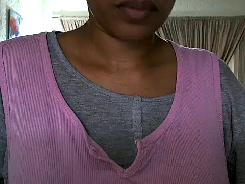 Snapshot of NewBeginnings8 chatting on October 2025 07:20:01 AM NewBeginnings8 online show from October 2025 07:20:01 AM