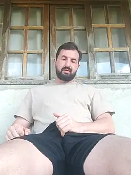 Snapshot of rooliv1 chatting on November 2025 10:43:02 AM rooliv1 online show from November 2025 10:43:02 AM