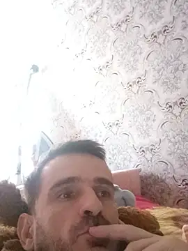 Snapshot of bubu38Goody chatting on July 2026 11:39:02 AM bubu38Goody online show from July 2026 11:39:02 AM