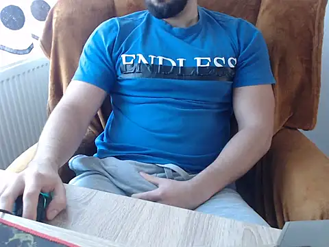 strongcoffee10 online show from November 2025 08:47:01 AM