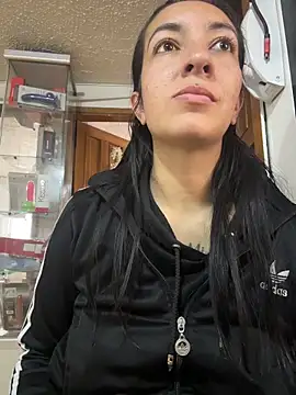 Salome Marck online show from November 2025 02:13:01 PM