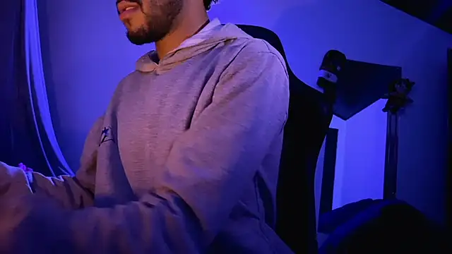 3v1l online show from November 2025 03:41:01 AM