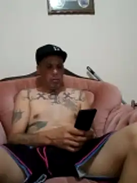 feoGG197 online show from April 2026 11:33:02 PM