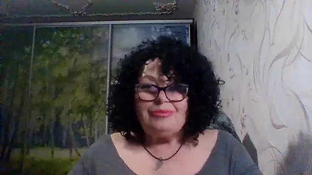 Milaniya606 online show from April 2026 06:01:01 PM