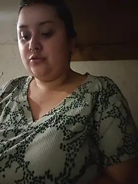 Snapshot of CurvyNoir chatting on July 2026 02:03:02 AM CurvyNoir online show from July 2026 02:03:02 AM