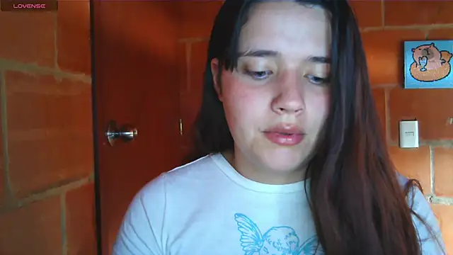 Snapshot of Charlotte_Allen_ chatting on November 2025 03:13:02 PM Charlotte Allen online show from November 2025 03:13:02 PM