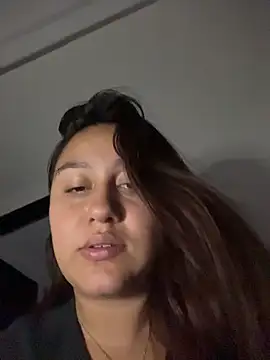 Snapshot of Saray_lo chatting on November 2025 10:42:02 PM Saray lo online show from November 2025 10:42:02 PM