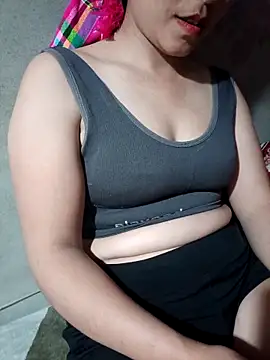 Alice-567 online show from April 2026 01:12:01 PM