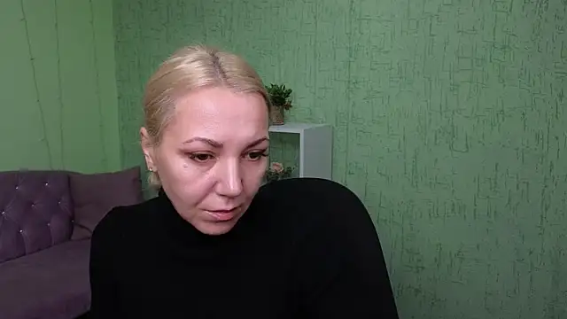 Snapshot of Jade_Journey chatting on October 2025 07:53:01 AM Jade Journey online show from October 2025 07:53:01 AM