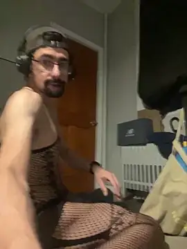 Snapshot of Bazarov@xh chatting on November 2025 09:00:02 AM Bazarovxh online show from November 2025 09:00:02 AM