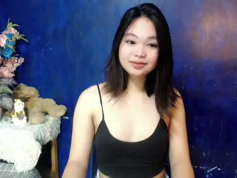 lustfullakim online show from December 2025 12:10:02 PM