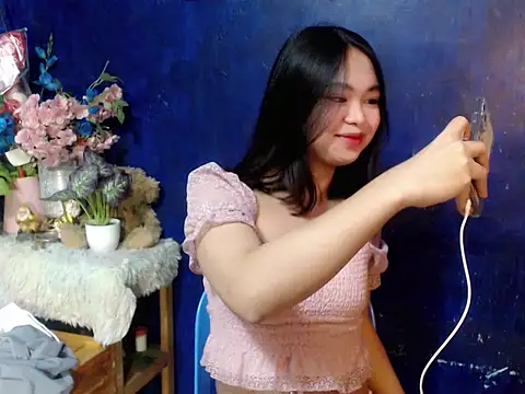 lustfullakim online show from January 2026 05:05:02 PM