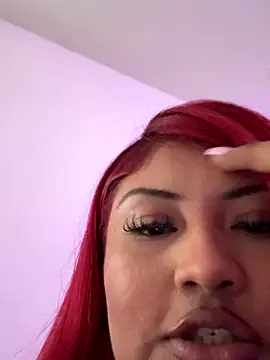 Naughtynessaa online show from November 2025 05:12:01 PM