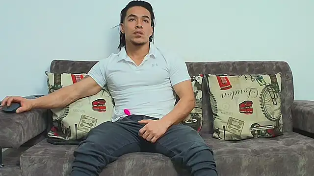 thebadboys05 online show from April 2026 04:34:01 AM