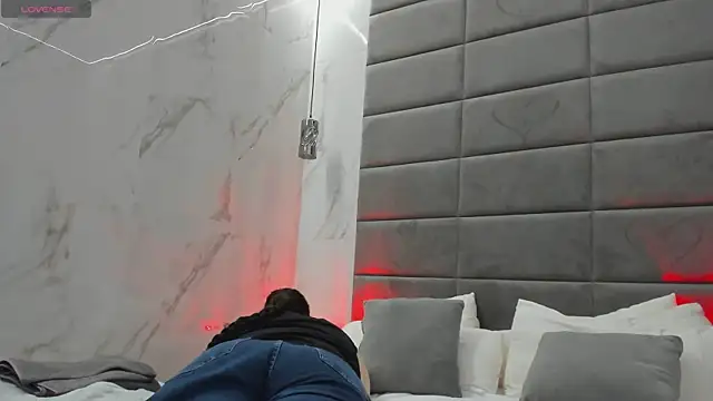 bbwsexis online show from November 2025 05:33:02 PM