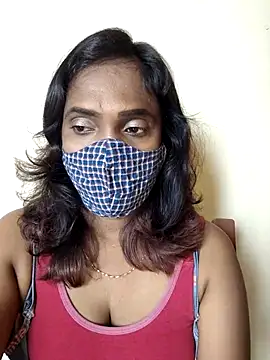 Queen-dhivya online show from December 2025 07:39:02 AM