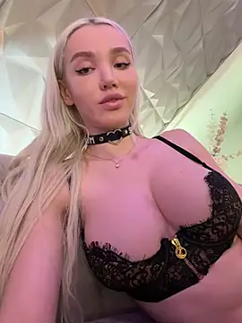 Lana-Grey online show from February 2026 08:40:02 PM