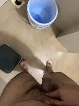 alan0ass online show from November 2025 01:35:02 PM