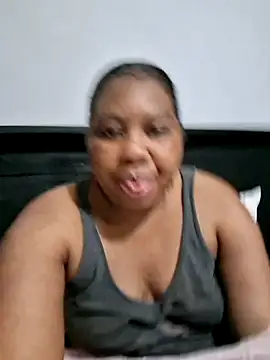 Snapshot of Bigpussyjuicylips chatting on July 2026 05:26:02 PM Bigpussyjuicylips online show from July 2026 05:26:02 PM