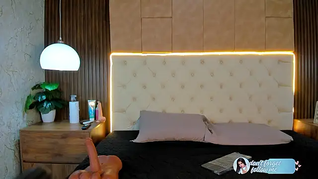 Camiila rosse online show from January 2026 07:39:02 PM