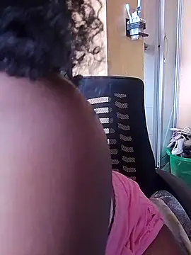 Snapshot of Firemommy chatting on November 2025 11:08:02 AM Firemommy online show from November 2025 11:08:02 AM