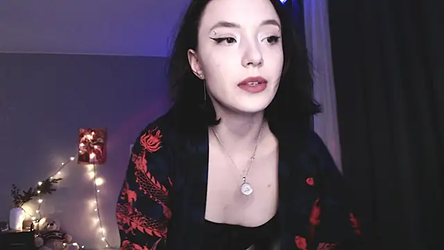 dolll maiya online show from February 2026 07:18:01 PM