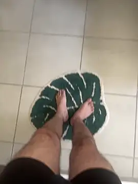 Snapshot of n0tf0und chatting on November 2025 05:33:02 PM n0tf0und online show from November 2025 05:33:02 PM