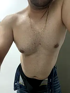 Snapshot of n0tf0und chatting on November 2025 05:50:02 AM n0tf0und online show from November 2025 05:50:02 AM