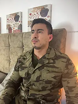 Chris Clarck online show from November 2025 09:25:02 PM