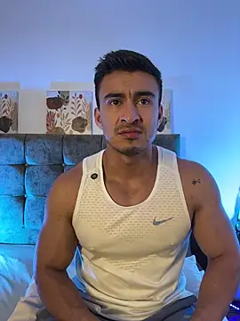 Chris Clarck online show from March 2026 07:18:02 PM