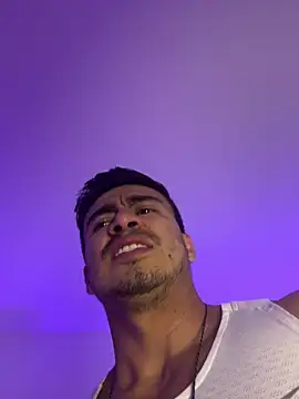 Chris Clarck online show from April 2026 07:22:01 PM