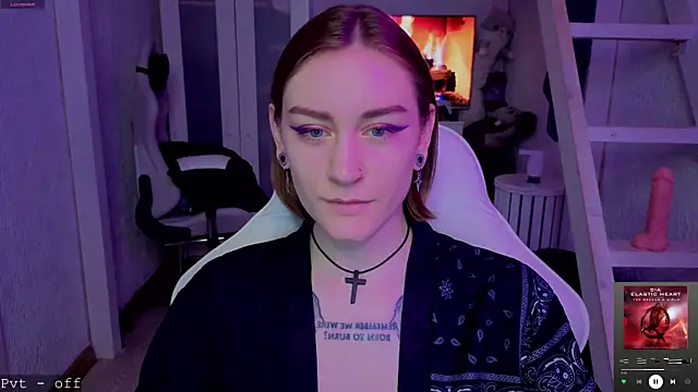 RetroMarie online show from November 2025 02:43:02 AM