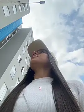 Brunettecollins05 online show from February 2026 07:20:01 PM