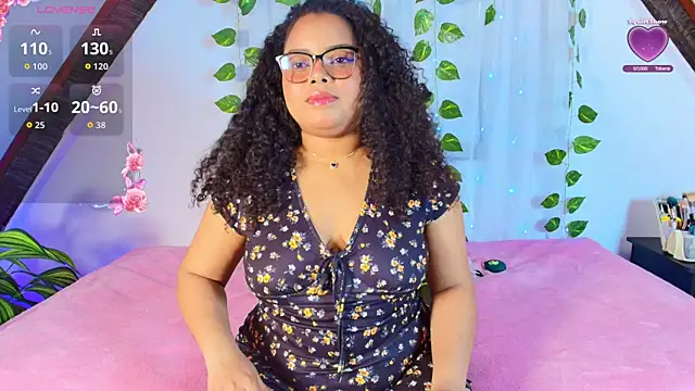 Snapshot of alanaa_gomezz chatting on May 2026 06:26:01 PM alanaa gomezz online show from May 2026 06:26:01 PM