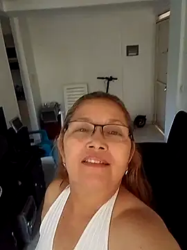 Cessi50 online show from November 2025 08:13:02 PM