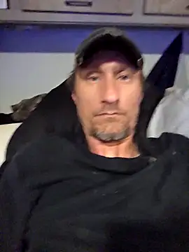 Snapshot of StringHerBell chatting on November 2025 11:56:01 AM StringHerBell online show from November 2025 11:56:01 AM