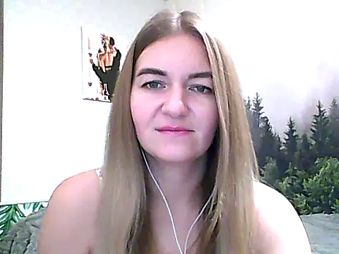 Snapshot of CandyOLimeX chatting on November 2025 09:48:01 PM CandyOLimeX online show from November 2025 09:48:01 PM