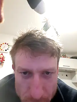 jigglethaypussi online show from February 2026 06:08:01 PM