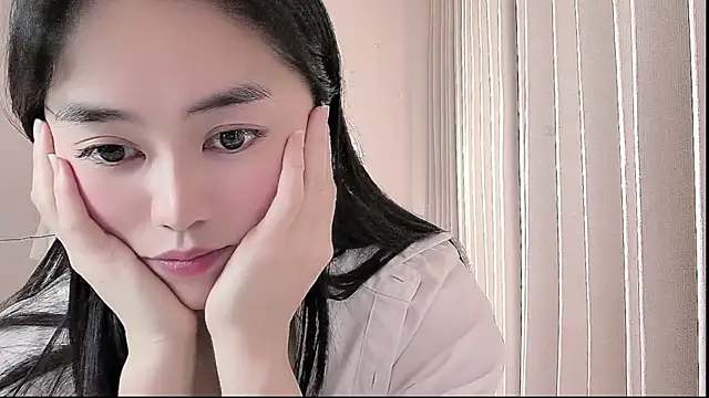 Zeze- online show from December 2025 05:49:01 AM