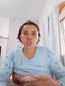 BIADELICIA1 online show from June 2026 07:49:01 PM