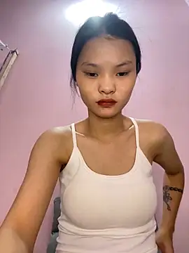 lung-linh online show from November 2025 08:06:02 AM