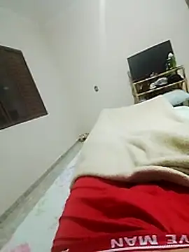 013boyy online show from January 2026 02:37:02 AM