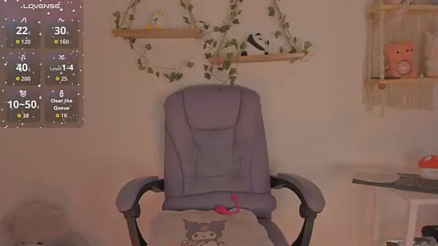 bergmanamii online show from December 2025 09:45:02 PM