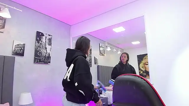 kendra london online show from February 2026 11:26:01 AM